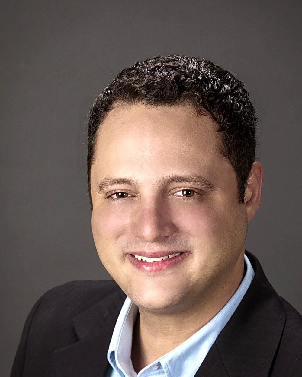 Portrait of Luiz Almeida